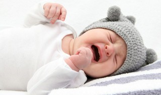 宝宝总是睡觉就哭怎么办（宝宝总是睡觉的时候哭闹）