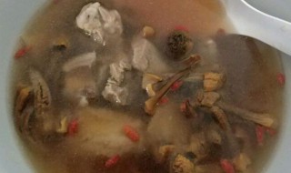 松茸炖排骨的做法 松茸炖排骨的做法及功效