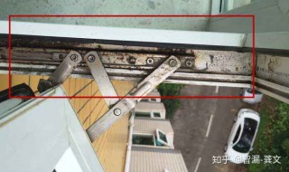 阳台下雨漏水的解决方法(阳台下雨漏水的解决方法视频)