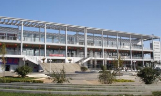 大学和学院的区别（大学和学院有什么区别 哪个好）