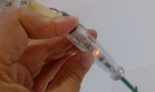 试电笔的使用方法（断点试电笔的使用方法）