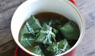 冰冻粽子可以直接用电饭煲煮吗
